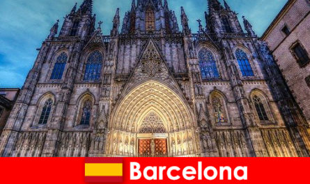 Barcelona mengilhami setiap tamu dengan kesaksian dari budaya berusia ribuan tahun