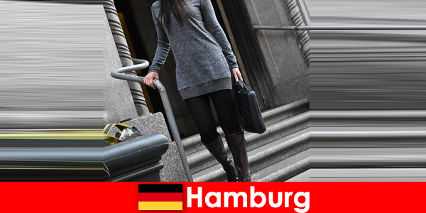 Wanita elegan di Hamburg memanjakan wisatawan dengan layanan pendamping eksklusif rahasia