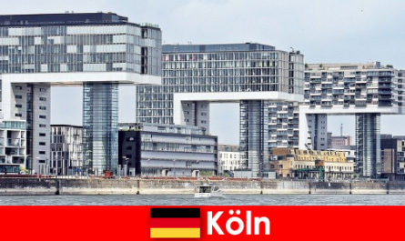 Bangunan bertingkat tinggi yang mengesankan di Cologne memukau orang asing