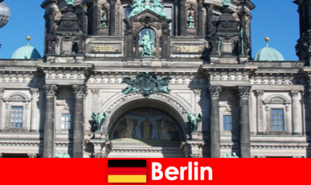 Berlin meskipun Covid 19 menarik wisatawan baru dari seluruh dunia