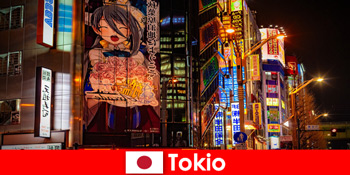 Benamkan diri Anda di dunia manga Jepang untuk turis muda di Tokyo