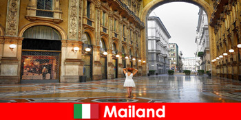 Perjalanan Eropa ke gedung opera dan teater terkenal di Milan Italia