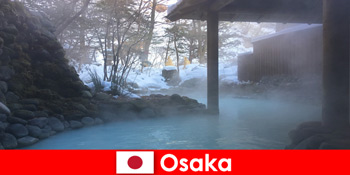 Osaka Japan menawarkan tamu spa yang mandi di pemandian air panas