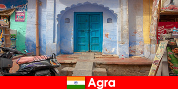 Perjalanan ke luar negeri ke Agra India dalam kehidupan desa pedesaan
