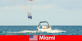 Harga tertinggi ke Miami Amerika Serikat untuk wisatawan olahraga air dari seluruh dunia