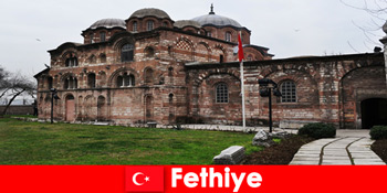 Hobi arkeologi di Fethiye Turki untuk pengunjung muda dan tua