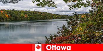 Berkemah di alam bebas yang luar biasa bagi wisatawan dimungkinkan di Ottawa Kanada