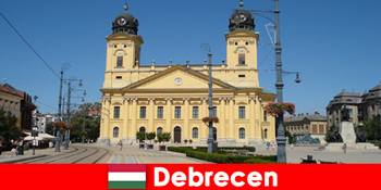 Temukan turis seni dan sejarah di Debrecen Hungaria
