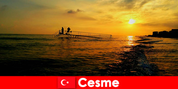 Habiskan perjalanan eksklusif bersama teman-teman di Cesme Turki
